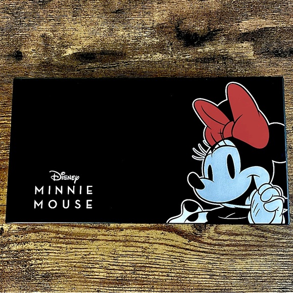 DISNEY BUNDLE MINNIE GLITTER WALLET & MINNIE EARRINGS - Picture 10 of 10